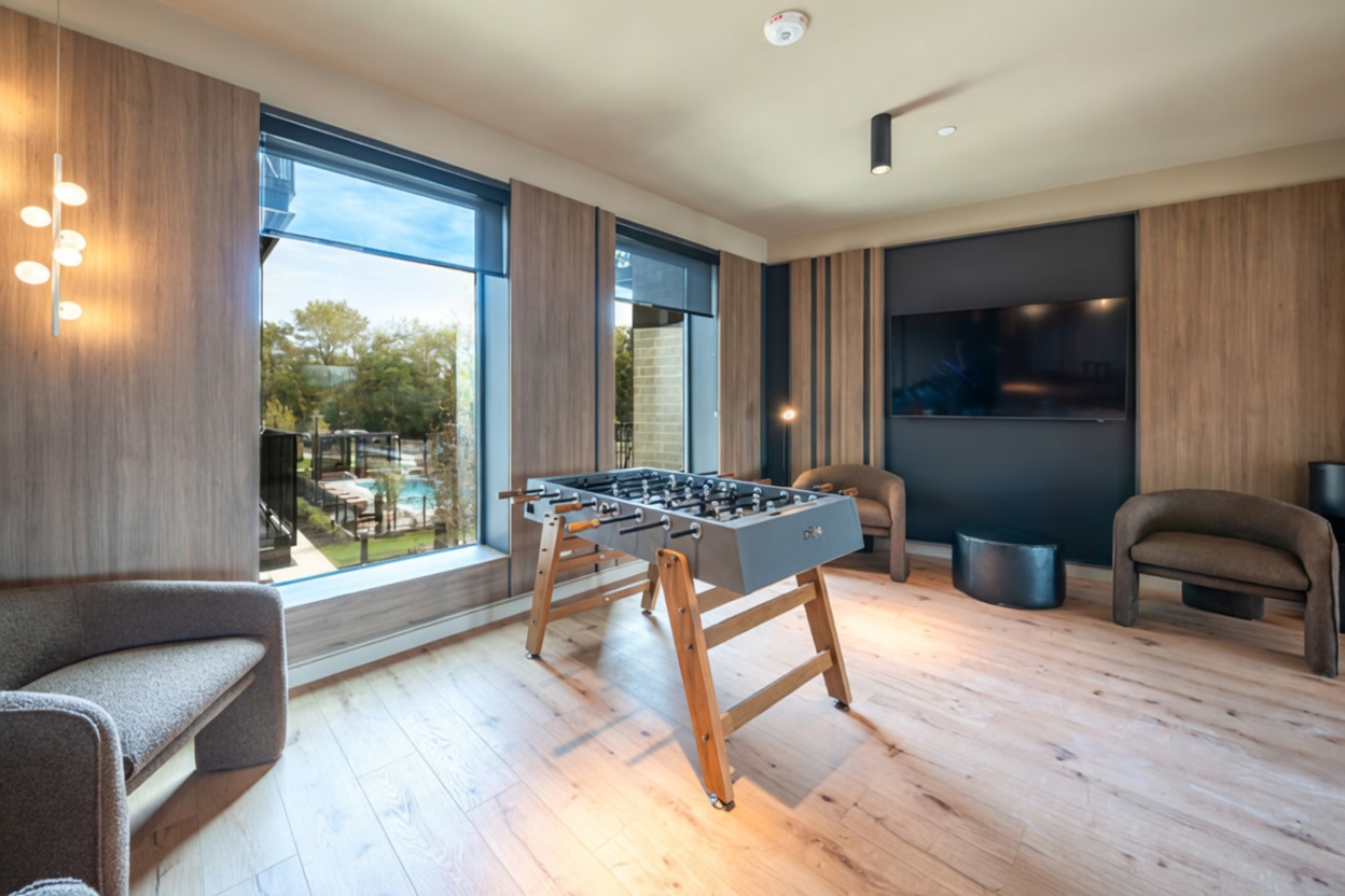 Game room and lounge